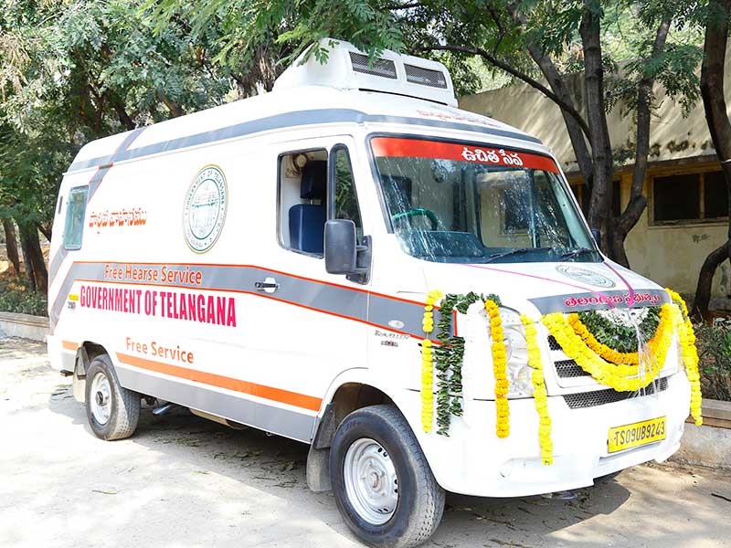 Aragen Life Sciences donates a fully equipped ambulance to Telangana govt